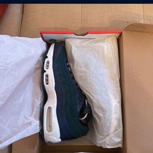Women’s Nike Teal AirMax